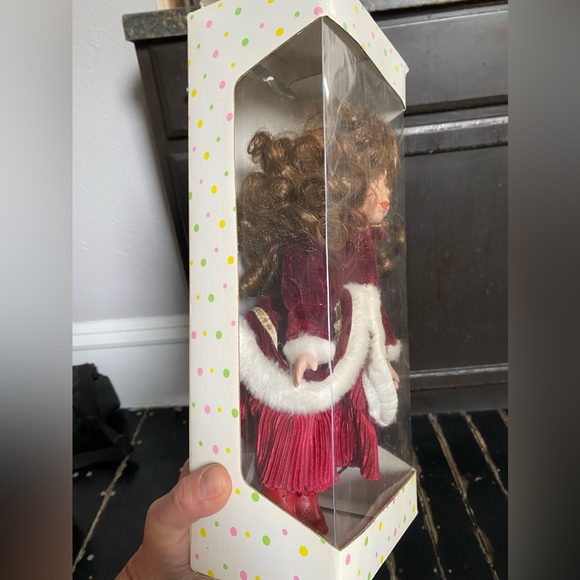 DEPARTMENT 56 Brunette 12” Porcelain Doll New in Box W/ Stand Red Oufit Clothes - Picture 5 of 10